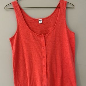 Coral colored tank, medium tall